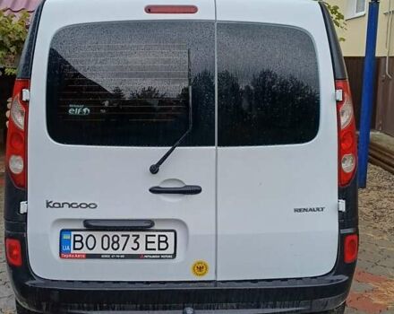 Белый Рено Кенгу, объемом двигателя 1.5 л и пробегом 132 тыс. км за 8000 $, фото 2 на Automoto.ua
