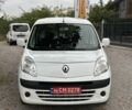 Белый Рено Кенгу, объемом двигателя 1.6 л и пробегом 247 тыс. км за 7200 $, фото 1 на Automoto.ua