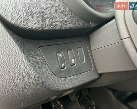 Белый Рено Кенгу, объемом двигателя 1.5 л и пробегом 288 тыс. км за 6350 $, фото 22 на Automoto.ua