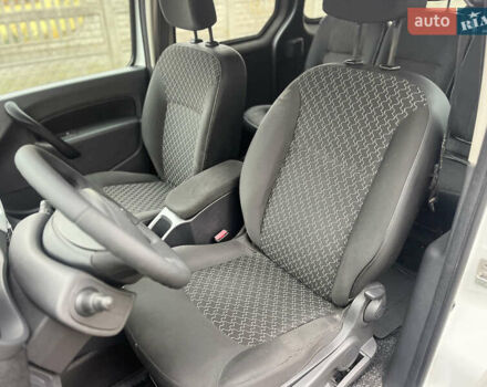 Білий Рено Кєнгу, об'ємом двигуна 1.5 л та пробігом 288 тис. км за 6300 $, фото 18 на Automoto.ua