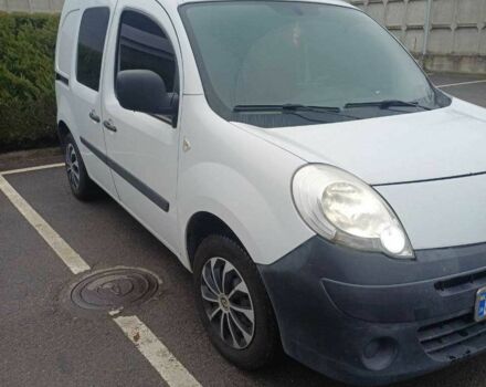 Білий Рено Кєнгу, об'ємом двигуна 1.5 л та пробігом 310 тис. км за 6300 $, фото 2 на Automoto.ua