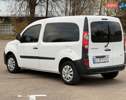 Белый Рено Кенгу, объемом двигателя 1.46 л и пробегом 179 тыс. км за 4999 $, фото 4 на Automoto.ua