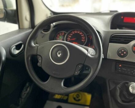 Белый Рено Кенгу, объемом двигателя 1.5 л и пробегом 230 тыс. км за 7600 $, фото 15 на Automoto.ua