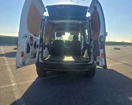 Белый Рено Кенгу, объемом двигателя 1.46 л и пробегом 254 тыс. км за 5200 $, фото 11 на Automoto.ua