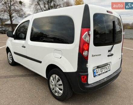 Белый Рено Кенгу, объемом двигателя 1.46 л и пробегом 179 тыс. км за 4999 $, фото 13 на Automoto.ua