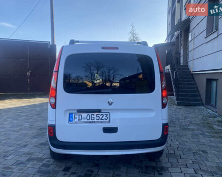 Белый Рено Кенгу, объемом двигателя 1.5 л и пробегом 223 тыс. км за 7450 $, фото 7 на Automoto.ua