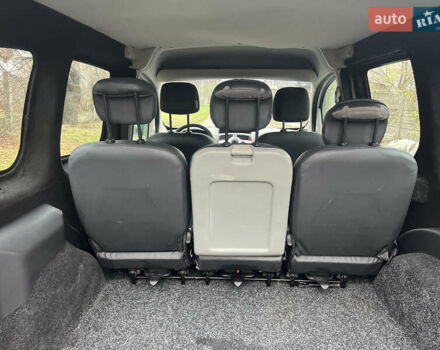 Білий Рено Кєнгу, об'ємом двигуна 1.5 л та пробігом 288 тис. км за 6300 $, фото 27 на Automoto.ua