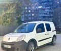 Белый Рено Кенгу, объемом двигателя 1.46 л и пробегом 250 тыс. км за 5000 $, фото 1 на Automoto.ua