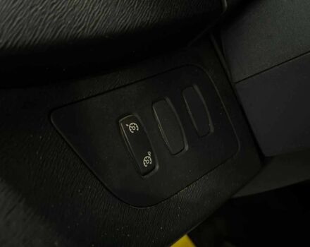 Белый Рено Кенгу, объемом двигателя 1.5 л и пробегом 230 тыс. км за 7600 $, фото 12 на Automoto.ua