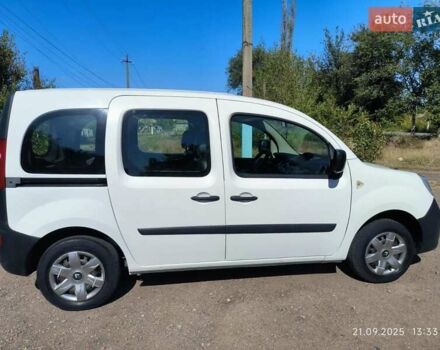 Белый Рено Кенгу, объемом двигателя 1.5 л и пробегом 183 тыс. км за 7700 $, фото 8 на Automoto.ua