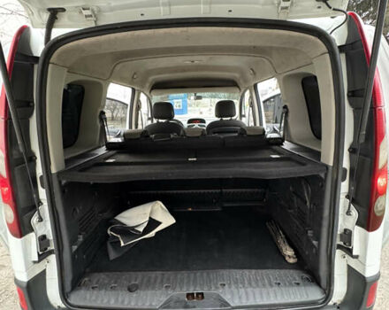 Белый Рено Кенгу, объемом двигателя 1.5 л и пробегом 329 тыс. км за 5199 $, фото 12 на Automoto.ua