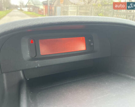 Білий Рено Кєнгу, об'ємом двигуна 1.5 л та пробігом 288 тис. км за 6300 $, фото 24 на Automoto.ua