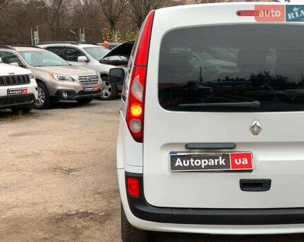 Білий Рено Кєнгу, об'ємом двигуна 1.5 л та пробігом 260 тис. км за 7490 $, фото 11 на Automoto.ua