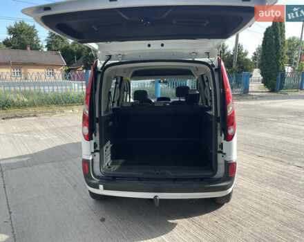 Белый Рено Кенгу, объемом двигателя 1.5 л и пробегом 216 тыс. км за 8300 $, фото 11 на Automoto.ua