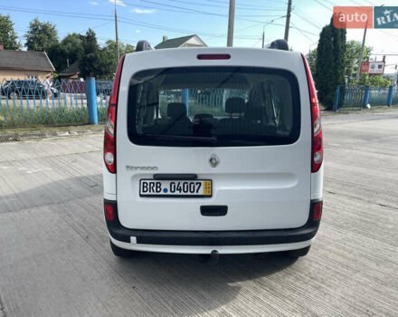 Белый Рено Кенгу, объемом двигателя 1.5 л и пробегом 216 тыс. км за 8300 $, фото 10 на Automoto.ua