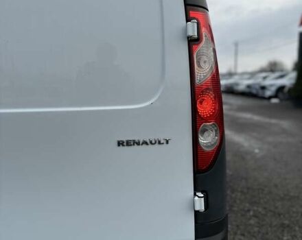 Белый Рено Кенгу, объемом двигателя 1.6 л и пробегом 161 тыс. км за 4600 $, фото 9 на Automoto.ua