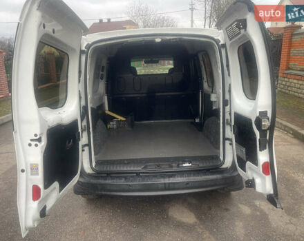 Белый Рено Кенгу, объемом двигателя 1.5 л и пробегом 202 тыс. км за 6400 $, фото 15 на Automoto.ua