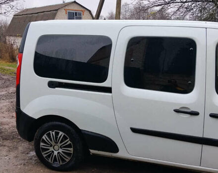 Білий Рено Кєнгу, об'ємом двигуна 0 л та пробігом 109 тис. км за 7300 $, фото 2 на Automoto.ua