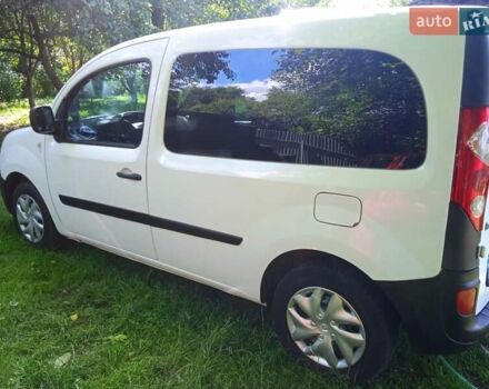 Белый Рено Кенгу, объемом двигателя 1.5 л и пробегом 210 тыс. км за 6300 $, фото 8 на Automoto.ua