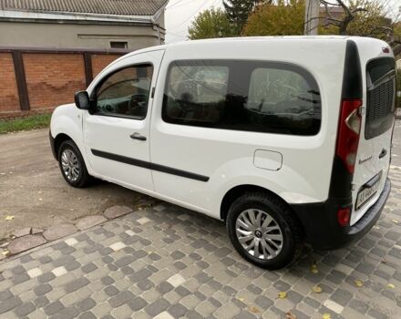 Білий Рено Кєнгу, об'ємом двигуна 1.5 л та пробігом 300 тис. км за 4950 $, фото 9 на Automoto.ua