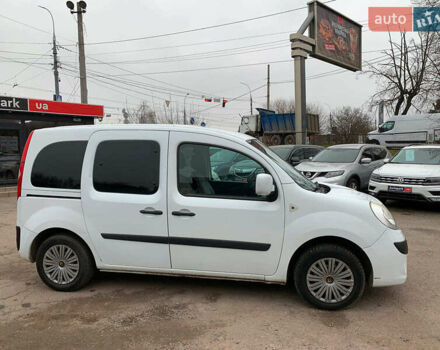 Білий Рено Кєнгу, об'ємом двигуна 1.5 л та пробігом 260 тис. км за 7490 $, фото 3 на Automoto.ua