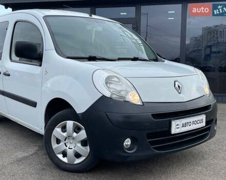 Білий Рено Кєнгу, об'ємом двигуна 1.6 л та пробігом 188 тис. км за 8990 $, фото 1 на Automoto.ua