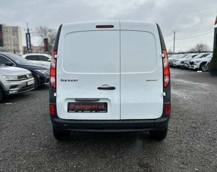 Белый Рено Кенгу, объемом двигателя 1.6 л и пробегом 161 тыс. км за 4600 $, фото 10 на Automoto.ua