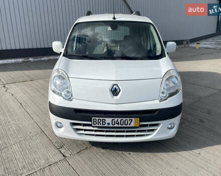 Белый Рено Кенгу, объемом двигателя 1.5 л и пробегом 216 тыс. км за 8300 $, фото 20 на Automoto.ua