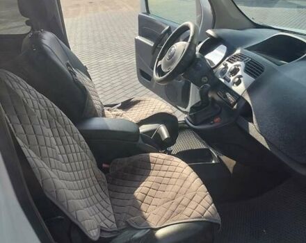 Білий Рено Кєнгу, об'ємом двигуна 1.46 л та пробігом 259 тис. км за 8800 $, фото 4 на Automoto.ua
