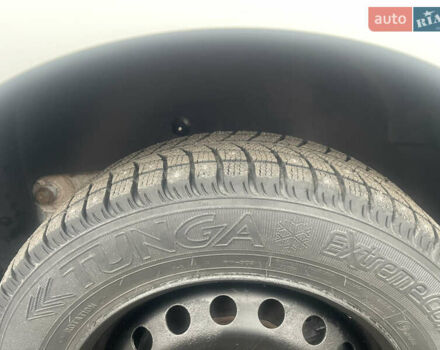 Белый Рено Кенгу, объемом двигателя 1.5 л и пробегом 202 тыс. км за 6400 $, фото 31 на Automoto.ua