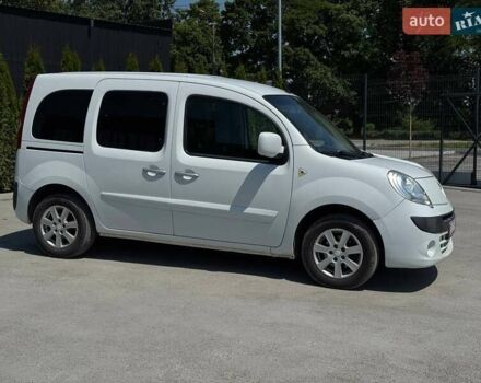Белый Рено Кенгу, объемом двигателя 1.46 л и пробегом 185 тыс. км за 7300 $, фото 1 на Automoto.ua