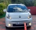 Білий Рено Кєнгу, об'ємом двигуна 0 л та пробігом 225 тис. км за 8500 $, фото 1 на Automoto.ua