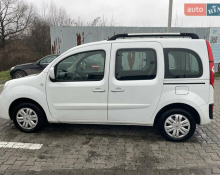 Білий Рено Кєнгу, об'ємом двигуна 0 л та пробігом 216 тис. км за 8200 $, фото 10 на Automoto.ua