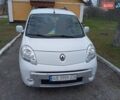 Белый Рено Кенгу, объемом двигателя 1.5 л и пробегом 285 тыс. км за 8000 $, фото 1 на Automoto.ua