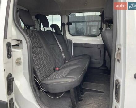 Білий Рено Кєнгу, об'ємом двигуна 1.6 л та пробігом 188 тис. км за 8990 $, фото 9 на Automoto.ua