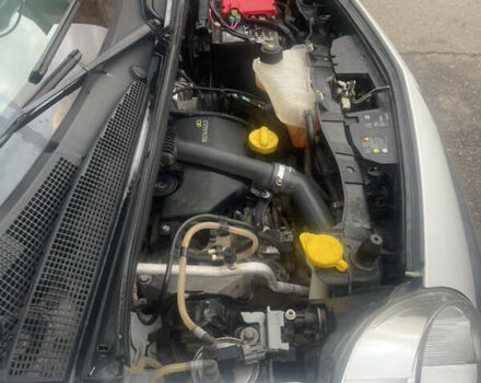 Белый Рено Кенгу, объемом двигателя 1.5 л и пробегом 202 тыс. км за 6400 $, фото 30 на Automoto.ua