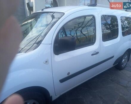 Белый Рено Кенгу, объемом двигателя 1.5 л и пробегом 211 тыс. км за 8200 $, фото 2 на Automoto.ua