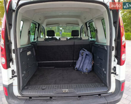 Білий Рено Кєнгу, об'ємом двигуна 1.6 л та пробігом 224 тис. км за 7999 $, фото 19 на Automoto.ua