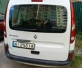 Белый Рено Кенгу, объемом двигателя 1.5 л и пробегом 154 тыс. км за 6007 $, фото 4 на Automoto.ua