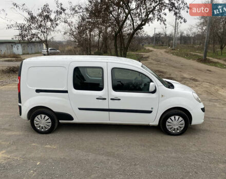 Білий Рено Кєнгу, об'ємом двигуна 0 л та пробігом 87 тис. км за 6499 $, фото 3 на Automoto.ua