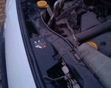 Белый Рено Кенгу, объемом двигателя 1.5 л и пробегом 357 тыс. км за 6200 $, фото 23 на Automoto.ua