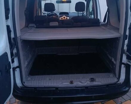 Белый Рено Кенгу, объемом двигателя 1.5 л и пробегом 357 тыс. км за 6200 $, фото 4 на Automoto.ua