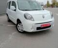Белый Рено Кенгу, объемом двигателя 1.6 л и пробегом 176 тыс. км за 8800 $, фото 1 на Automoto.ua