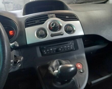 Белый Рено Кенгу, объемом двигателя 0 л и пробегом 180 тыс. км за 1500 $, фото 8 на Automoto.ua