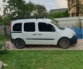 Белый Рено Кенгу, объемом двигателя 1.5 л и пробегом 300 тыс. км за 5800 $, фото 1 на Automoto.ua