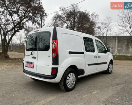 Білий Рено Кєнгу, об'ємом двигуна 0 л та пробігом 87 тис. км за 6499 $, фото 5 на Automoto.ua