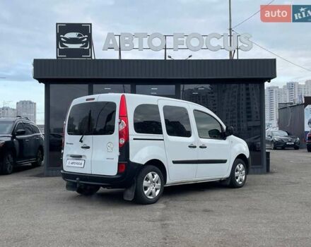 Білий Рено Кєнгу, об'ємом двигуна 1.6 л та пробігом 188 тис. км за 8990 $, фото 7 на Automoto.ua