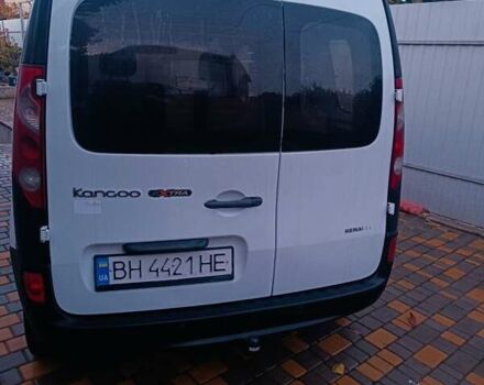 Белый Рено Кенгу, объемом двигателя 1.5 л и пробегом 357 тыс. км за 6200 $, фото 6 на Automoto.ua