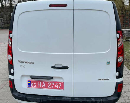Белый Рено Кенгу, объемом двигателя 0 л и пробегом 29 тыс. км за 4999 $, фото 2 на Automoto.ua