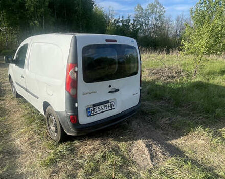 Белый Рено Кенгу, объемом двигателя 1.5 л и пробегом 280 тыс. км за 3750 $, фото 4 на Automoto.ua